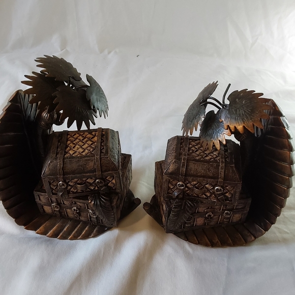 Treasure Chest Island Bookend Palm Tree Chests Pirate Unique Set. - Picture 2 of 10